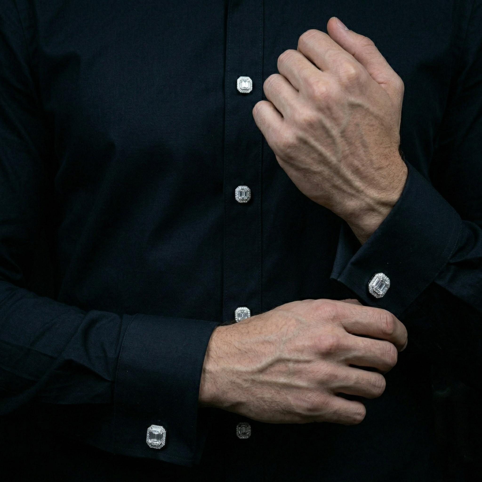 Crest Buttons