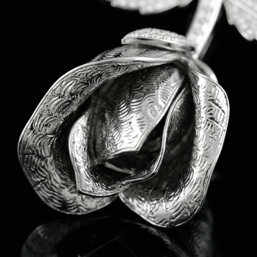 Silver Rose alternate thumbnail